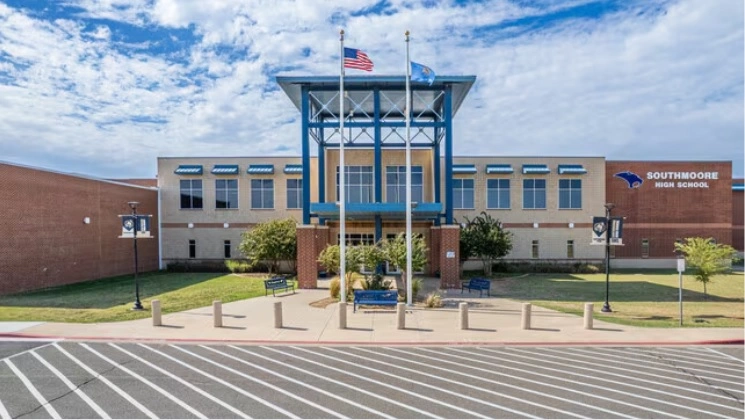 Southmoore High School